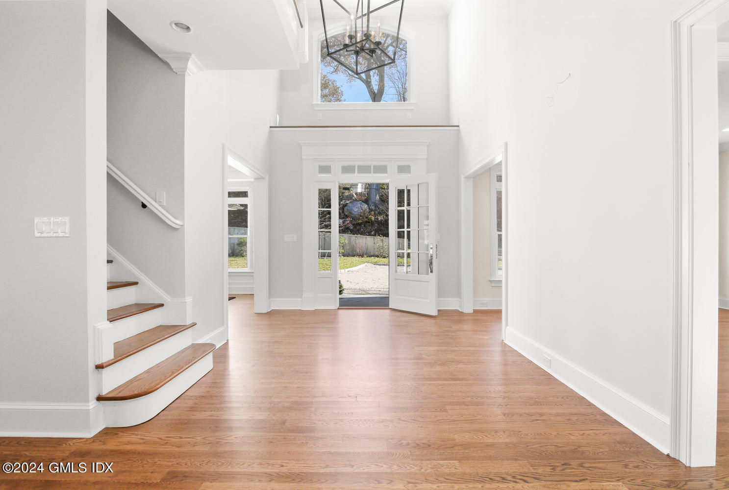 580 Rock Rimmon Road Stamford, CT 06903 - Photo 3 of 48 580 Rock Rimmon Rd Stamford CT-large-007