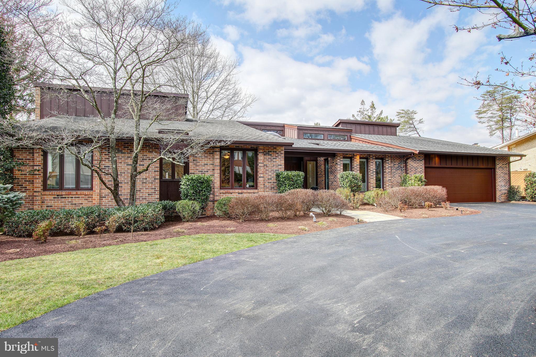 9912 Bluegrass Road Potomac, MD 20854 - Photo 2 of 30 Exterior (Front)