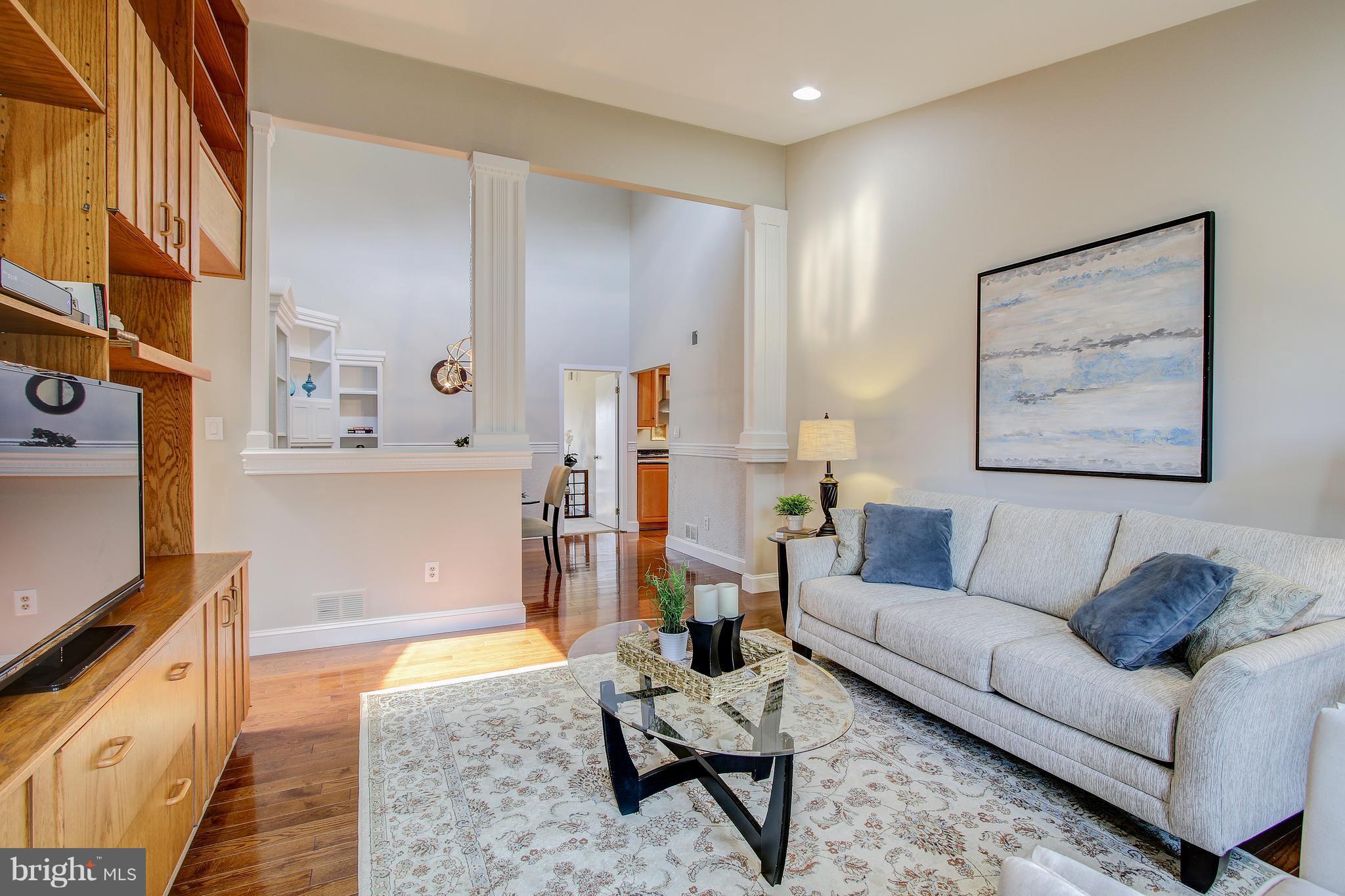 9912 Bluegrass Road Potomac, MD 20854 - Photo 13 of 30 Family Room