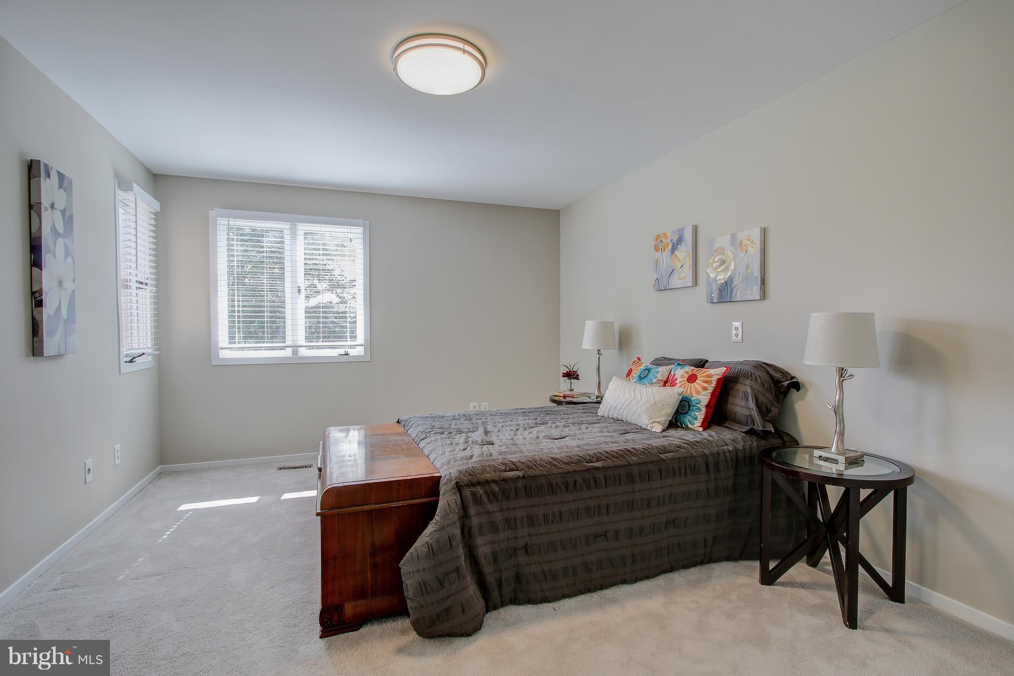 9912 Bluegrass Road Potomac, MD 20854 - Photo 20 of 30 Bedroom