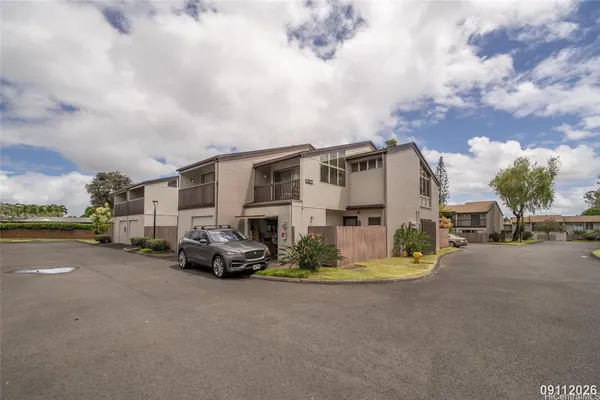 $3,495 | 95-025 Hokuiwa Street, Unit 73, Mililani, HI 96789