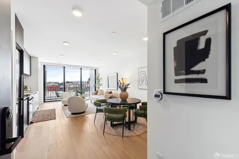 $698,000 | 230 7th Street, Unit 604, San Francisco, CA 94103