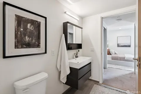 $698,000 | 230 7th Street, Unit 604, San Francisco, CA 94103