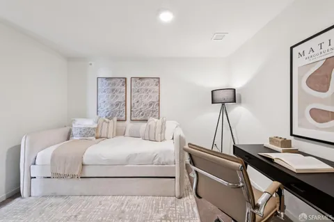 $698,000 | 230 7th Street, Unit 604, San Francisco, CA 94103