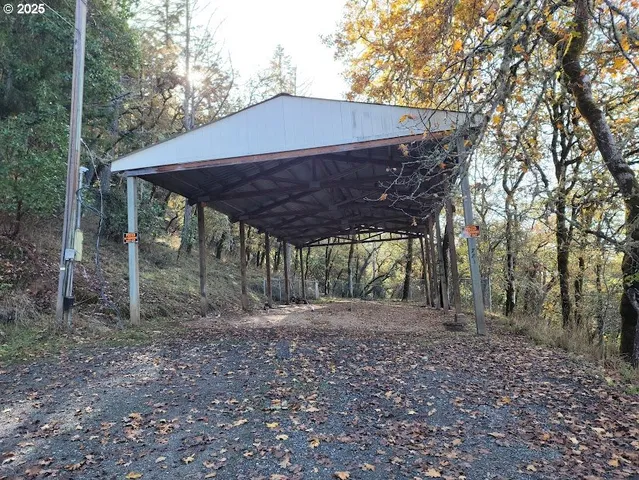 $89,900 | 781 Plin Street, Myrtle Creek, OR 97457