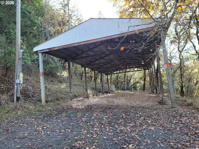 $89,900 | 781 Plin Street, Myrtle Creek, OR 97457