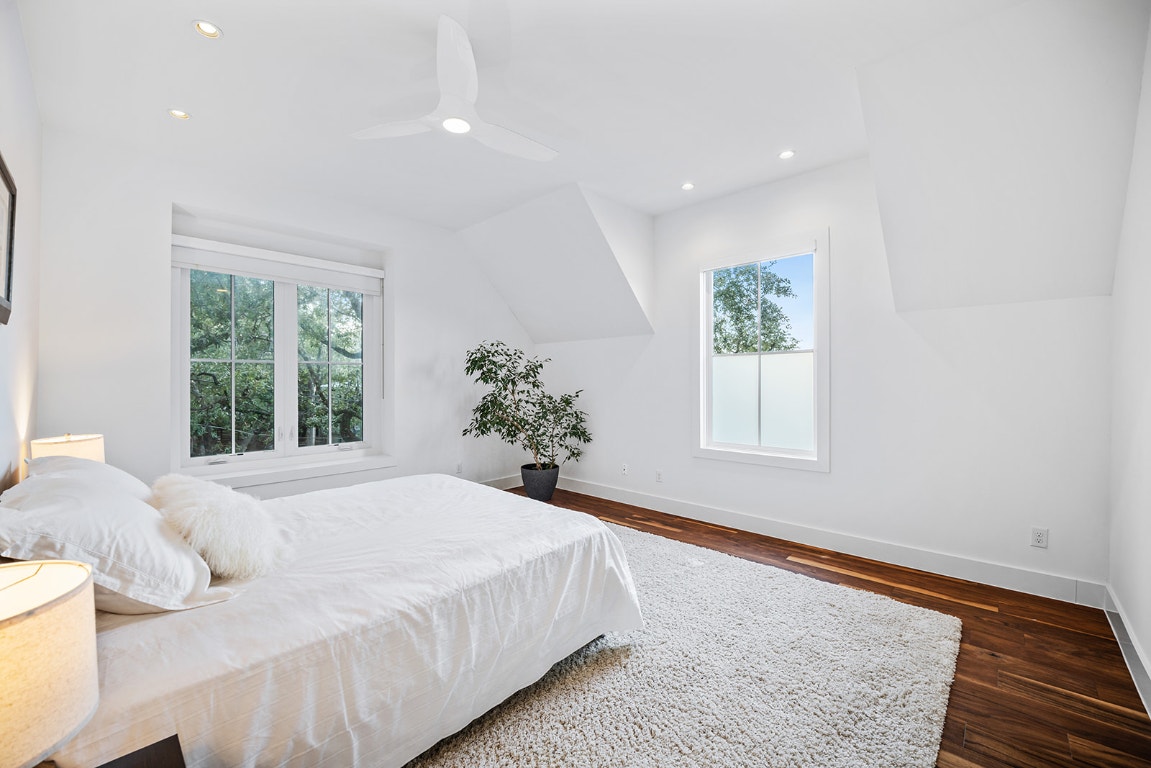 712 Cardinal Lane, Unit A Austin, TX 78704 - Photo 20 of 37 Primary suite feels like treehouse. Add more plants!