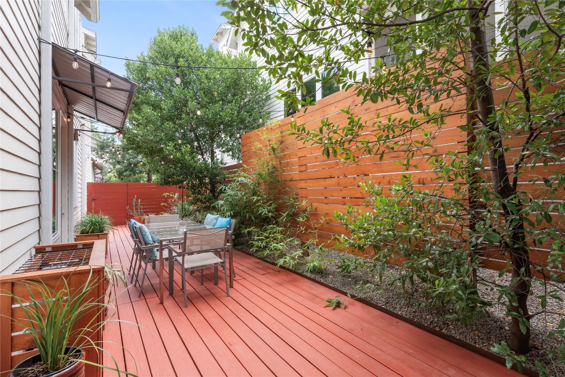 712 Cardinal Lane, Unit A Austin, TX 78704 - Photo 34 of 37 BBQ time!