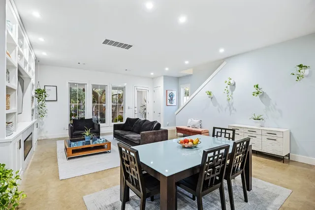 $950,000 | 712 Cardinal Lane, Unit A, Austin, TX 78704