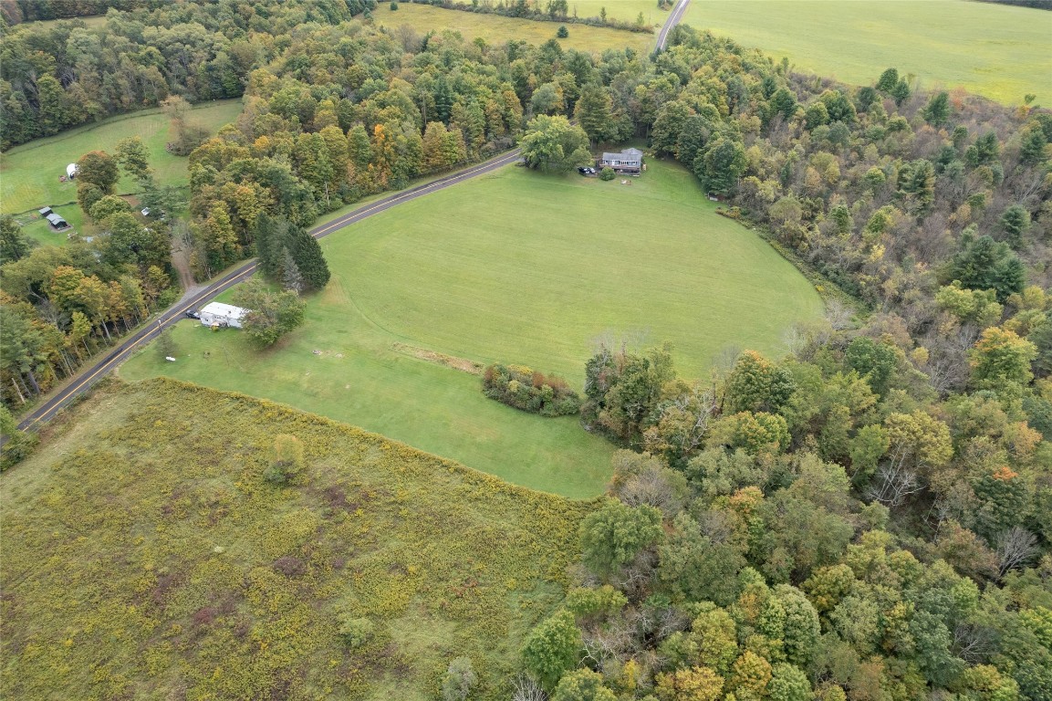 1215 Ballyhack Road Chenango Forks, NY 13746 - Photo 5 of 28