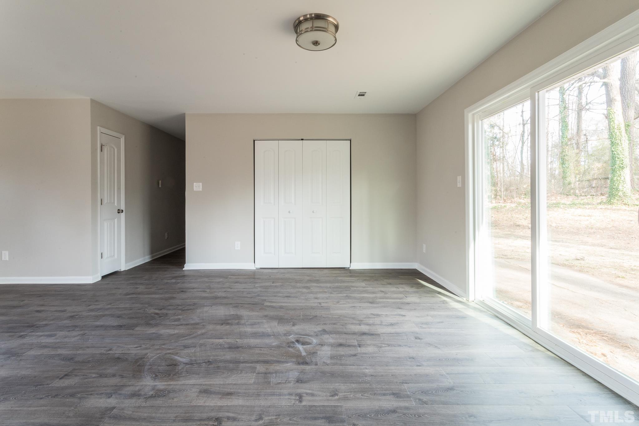 2714 Darrow Road Durham, NC 27704 - Photo 4 of 20 Gallery Image 4