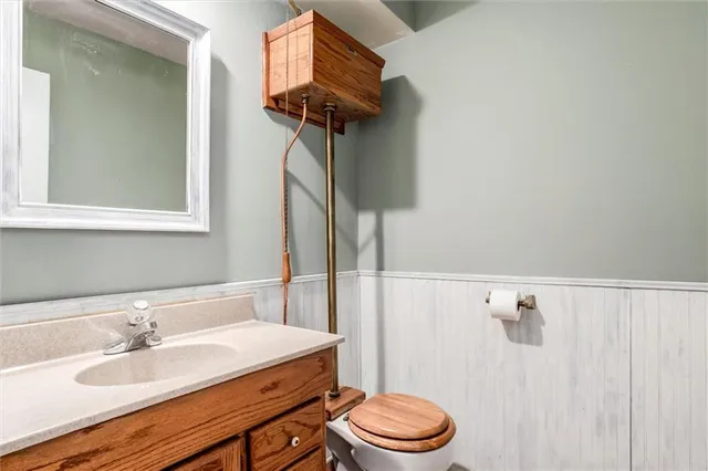 $419,900 | 13013 West 101st Street, Lenexa, KS 66215