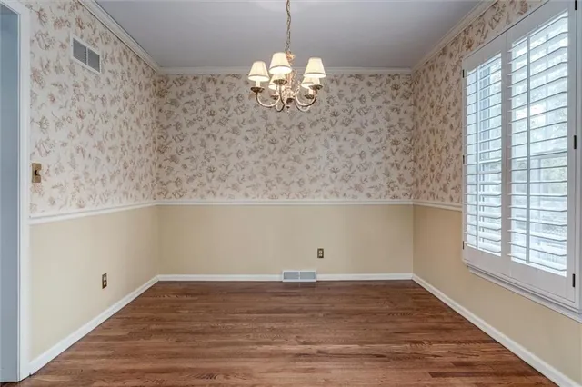 $419,900 | 13013 West 101st Street, Lenexa, KS 66215