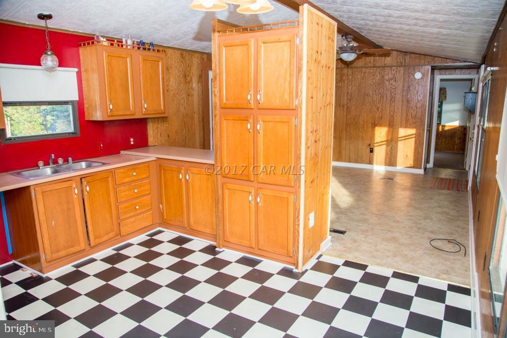 5549 Ben Davis Road Pittsville, MD 21850 - Photo 4 of 17 Gallery Image 4