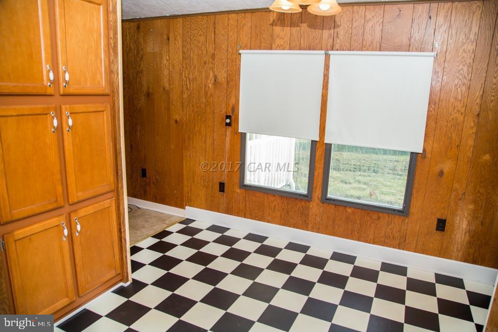 5549 Ben Davis Road Pittsville, MD 21850 - Photo 5 of 17 Gallery Image 5