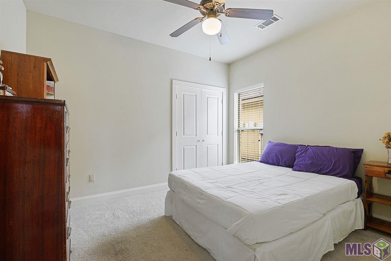 9228 Boone Avenue Baton Rouge, LA 70810 - Photo 10 of 14 Guest Bedroom
