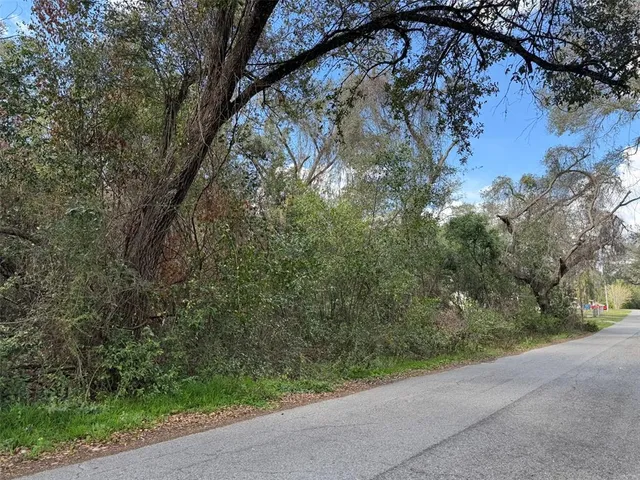 $24,000 | 76 Idle A While Circle, Dade City, FL 33523