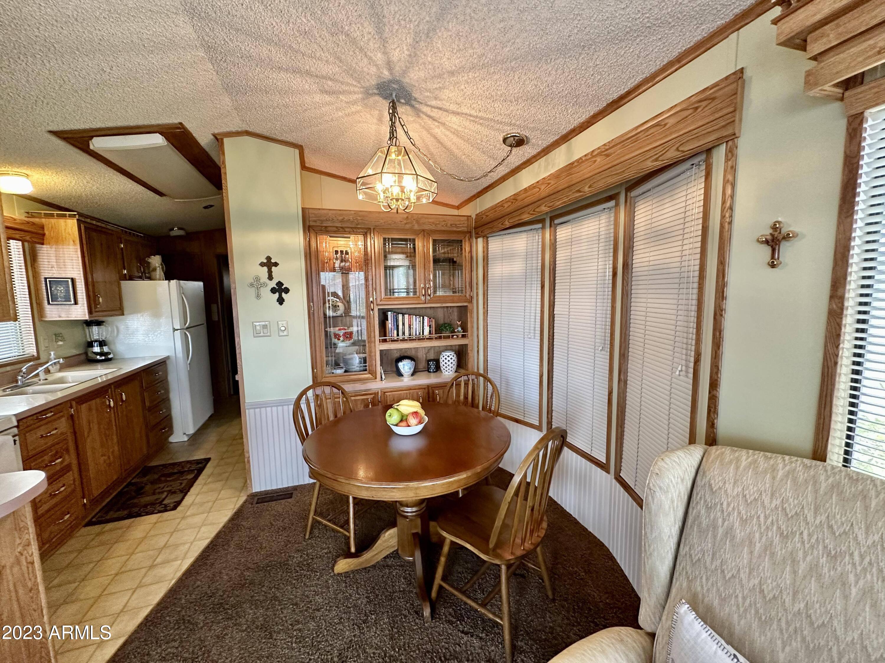 8865 East Baseline Road, Unit 1513 Mesa, AZ 85209 - Photo 9 of 29 Dining Area