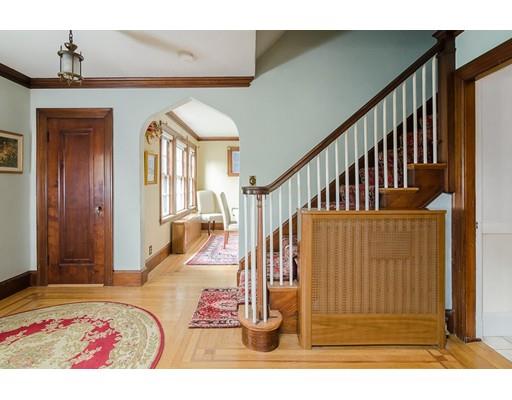 36 Stoney Brae Road Quincy, MA 02170 - Photo 5 of 38 Gallery Image 5