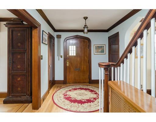 36 Stoney Brae Road Quincy, MA 02170 - Photo 6 of 38 Gallery Image 6