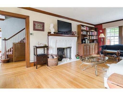 36 Stoney Brae Road Quincy, MA 02170 - Photo 7 of 38 Gallery Image 7