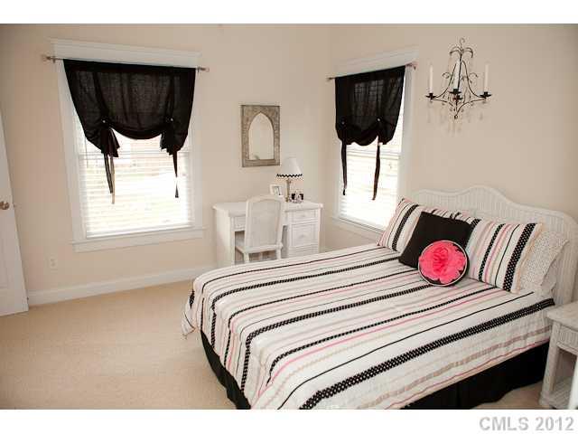 5226 Beacon Court Fort Mill, SC 29708 - Photo 14 of 16 Gallery Image 14