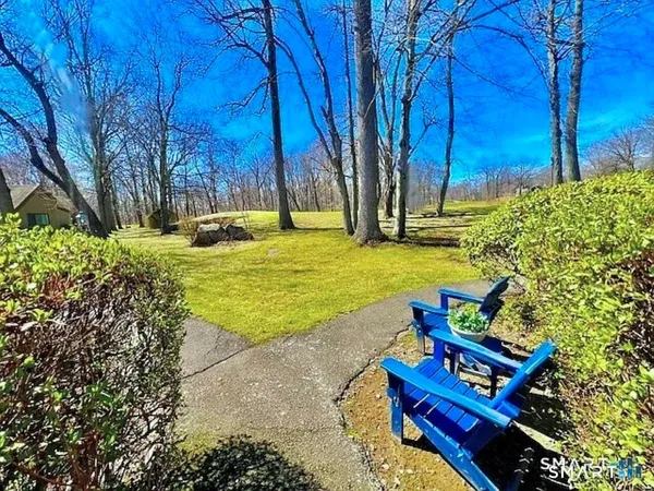 $575,000 | 261a Agawam Drive, Unit A, Stratford, CT 06614