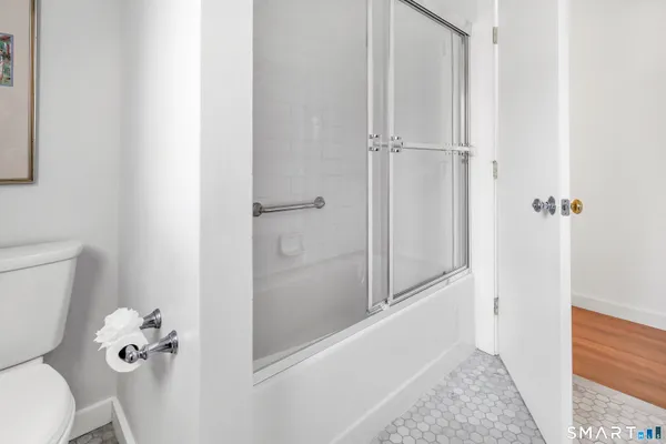 $575,000 | 261a Agawam Drive, Unit A, Stratford, CT 06614