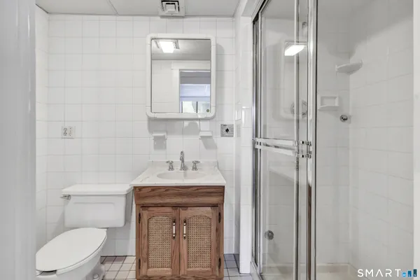 $575,000 | 261a Agawam Drive, Unit A, Stratford, CT 06614