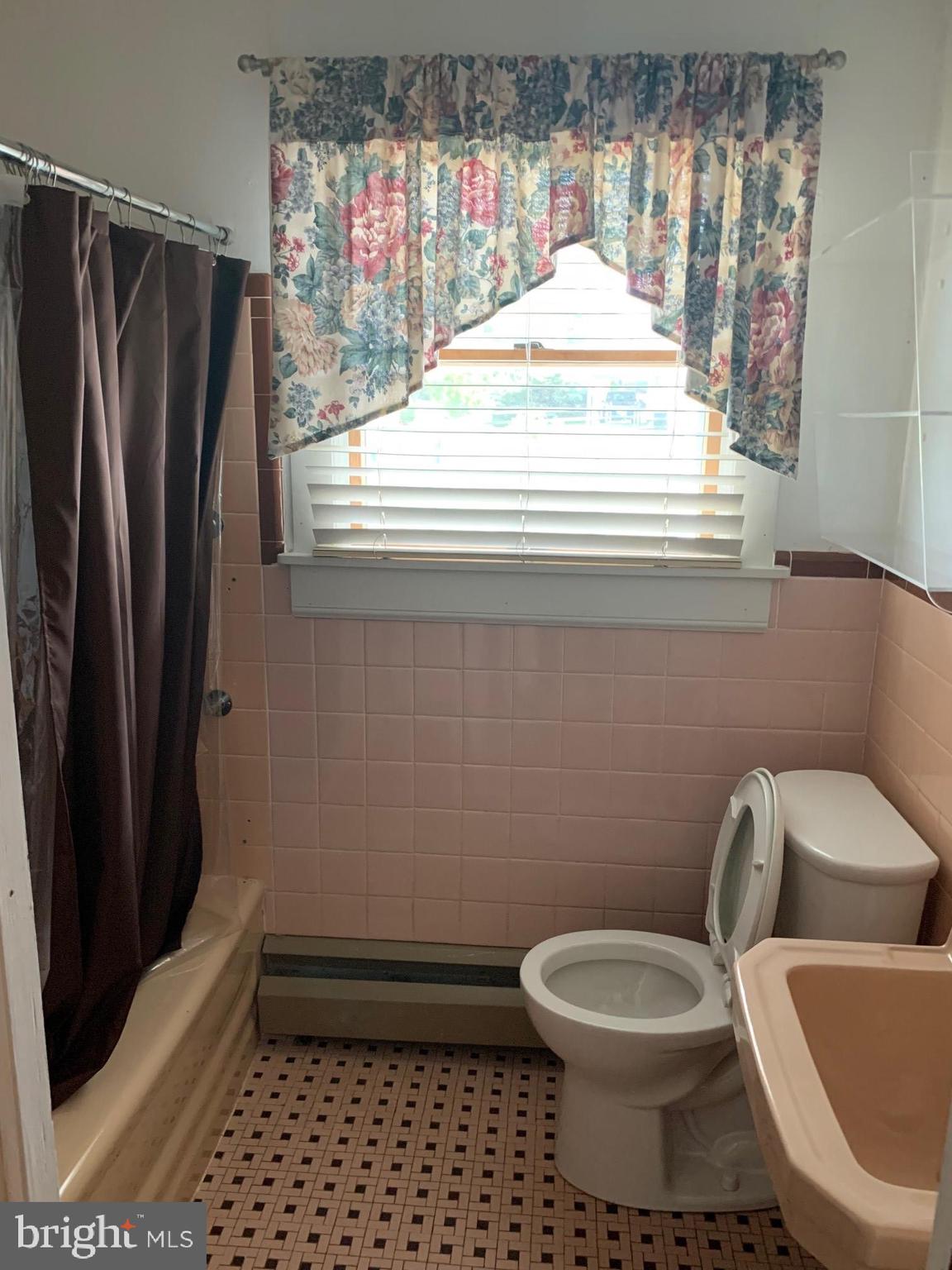 950 Rozel Avenue Southampton, PA 18966 - Photo 7 of 13 Gallery Image 7
