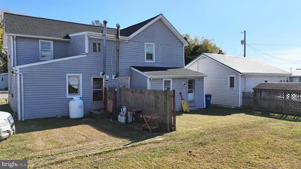 $450,000 | 7267 Benedict Avenue, Benedict, MD 20612