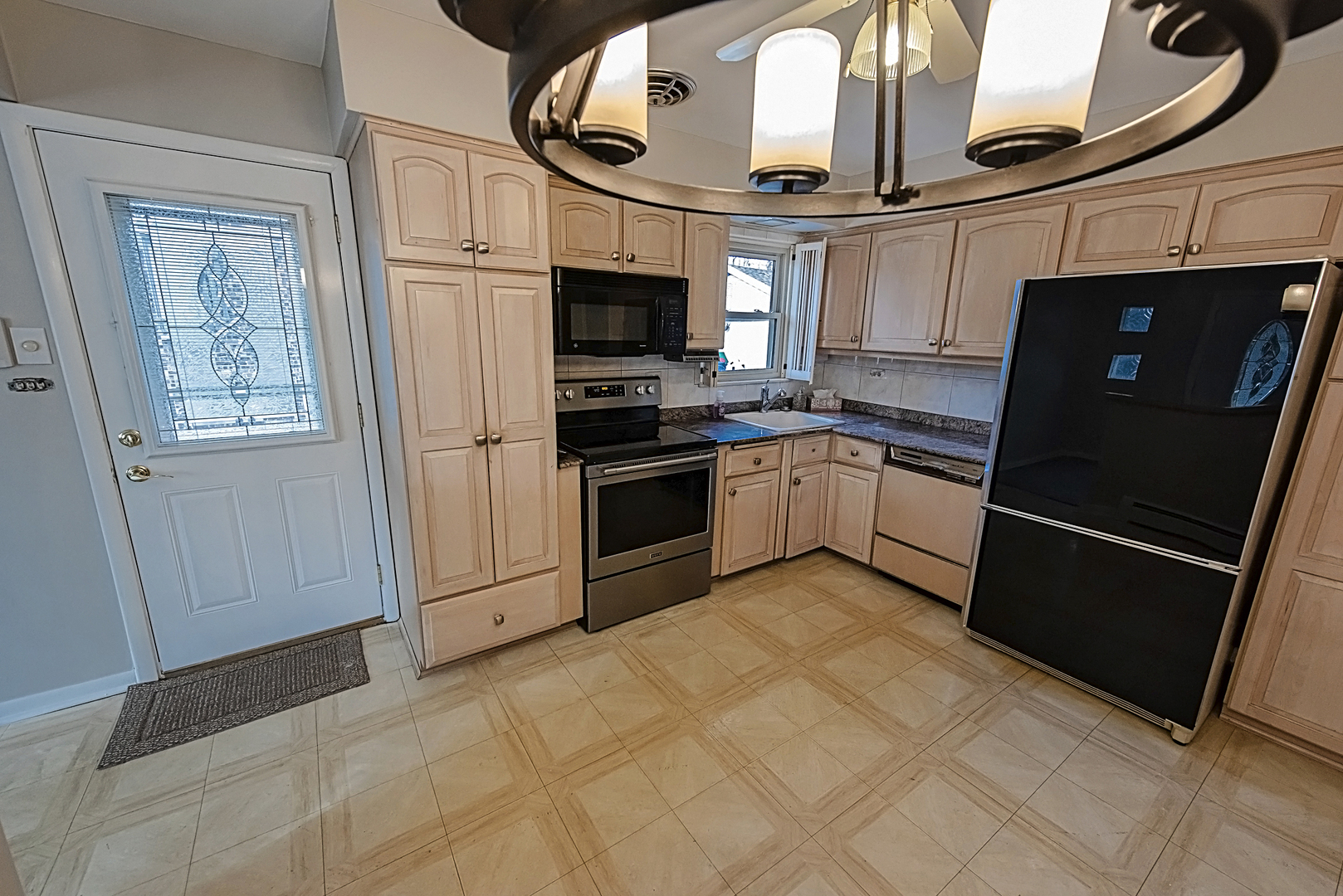 172 East Quincy Street Riverside, IL 60546 - Photo 7 of 16