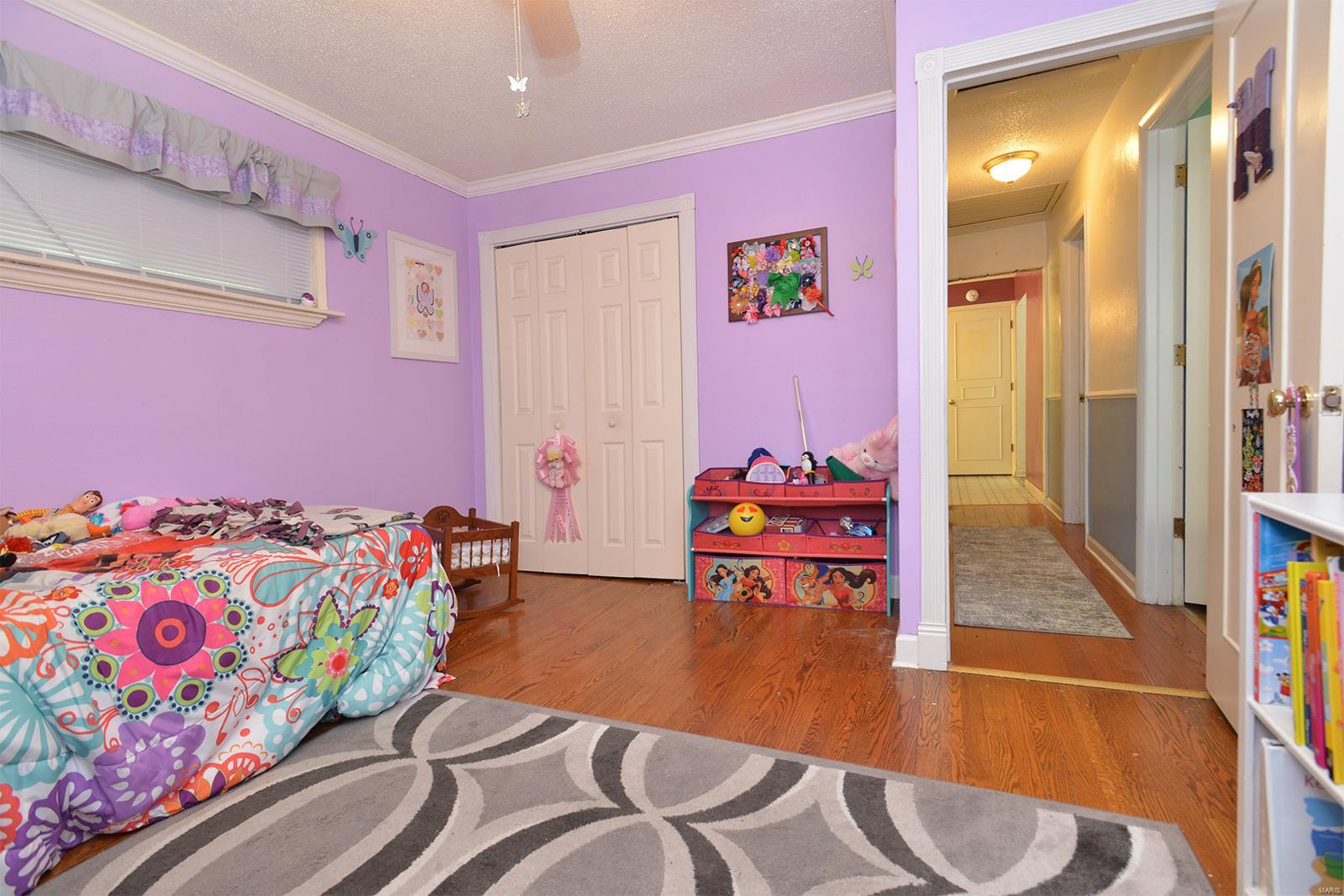 6268 Heintz Road St. Louis, MO 63129 - Photo 21 of 34