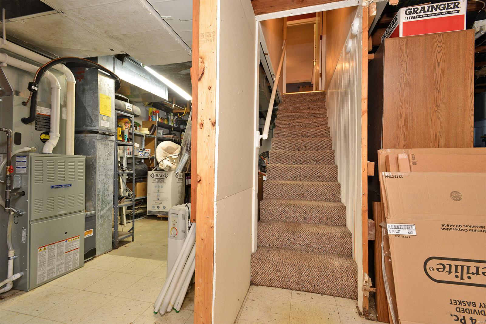 6268 Heintz Road St. Louis, MO 63129 - Photo 25 of 34