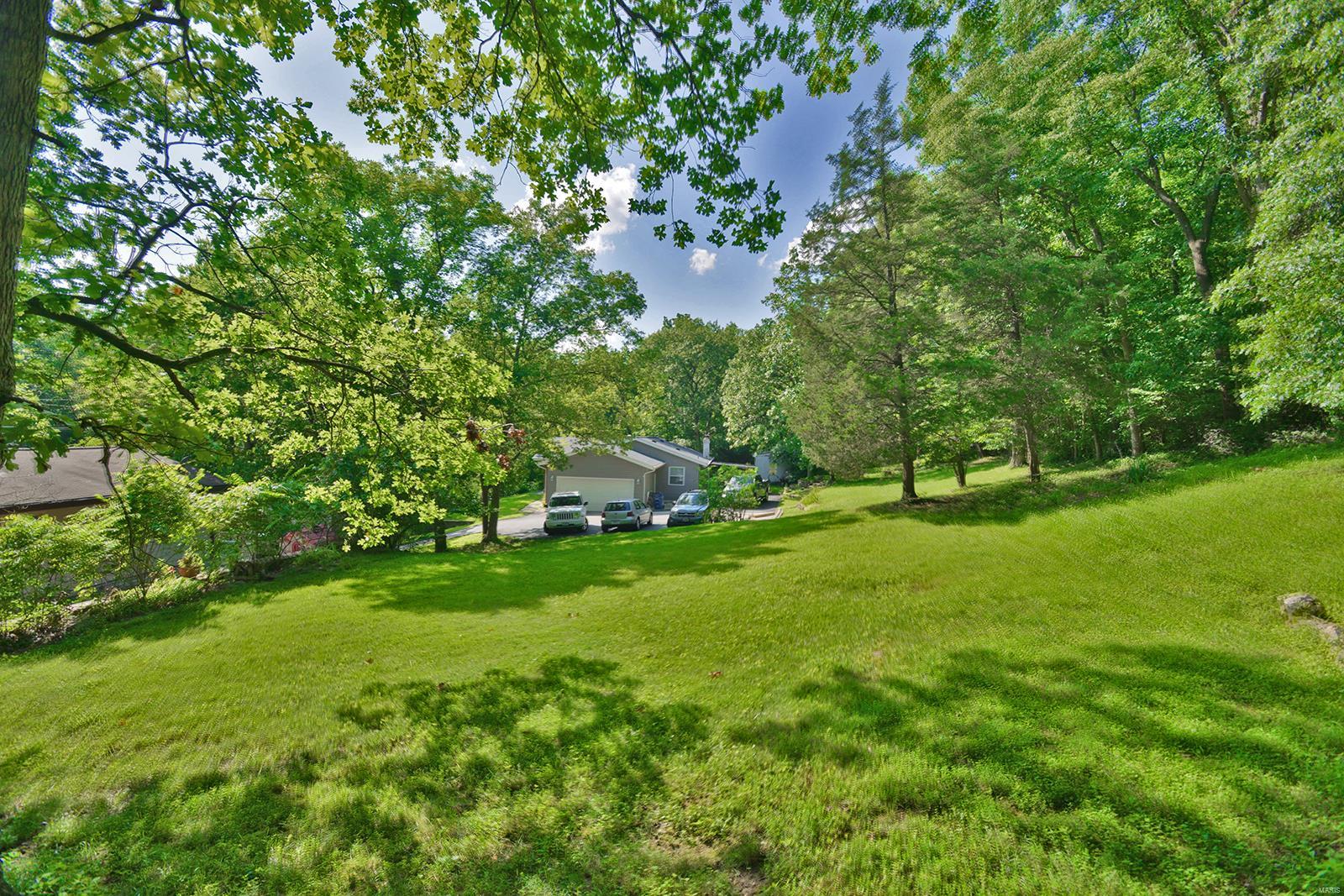 6268 Heintz Road St. Louis, MO 63129 - Photo 32 of 34