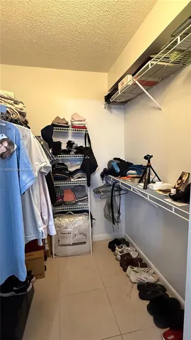 a black and white photo of a room