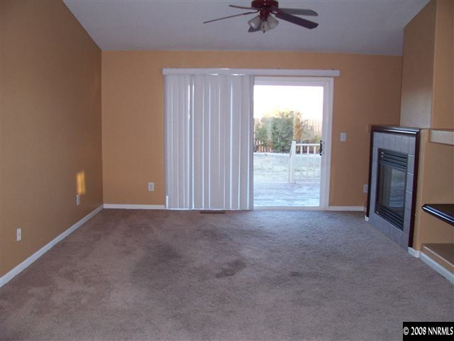 2695 Starks Way Reno, NV 89512 - Photo 3 of 8 Photo 3