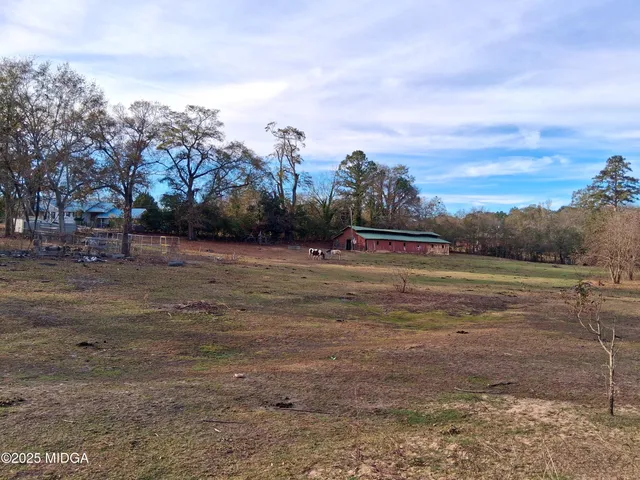 a view of outdoor space with city view