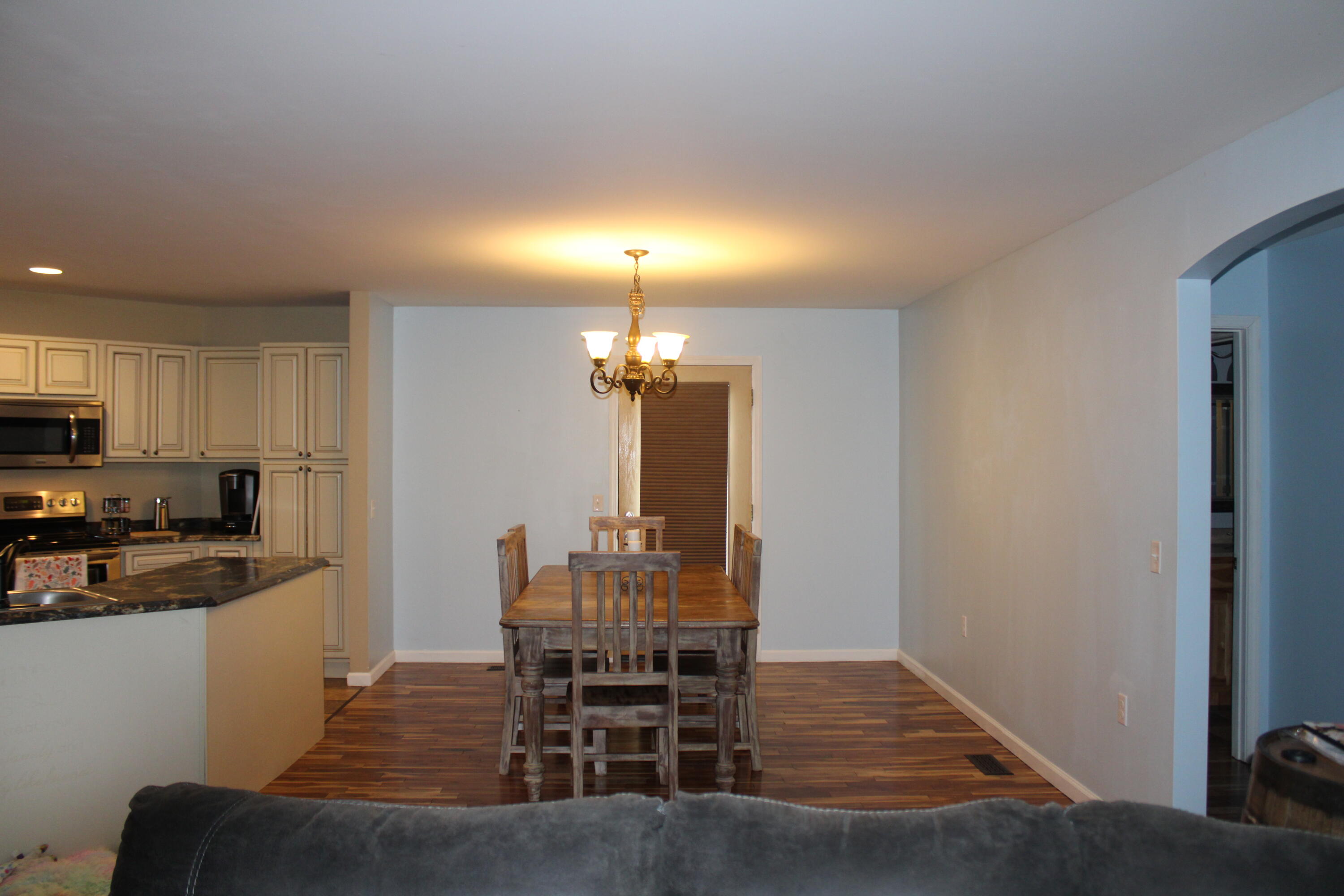 432 Laurel River Road London, KY 40744 - Photo 5 of 14 IMG_1100