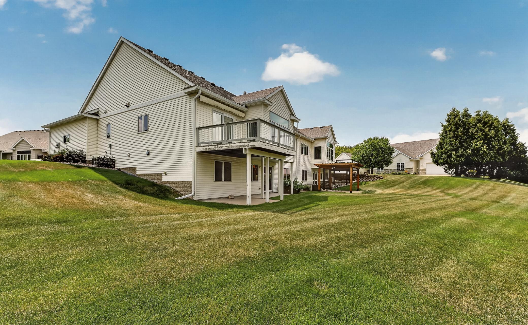 2322 Coral Court Northeast Rochester, MN 55906 - Photo 33 of 39 Gallery Image 33