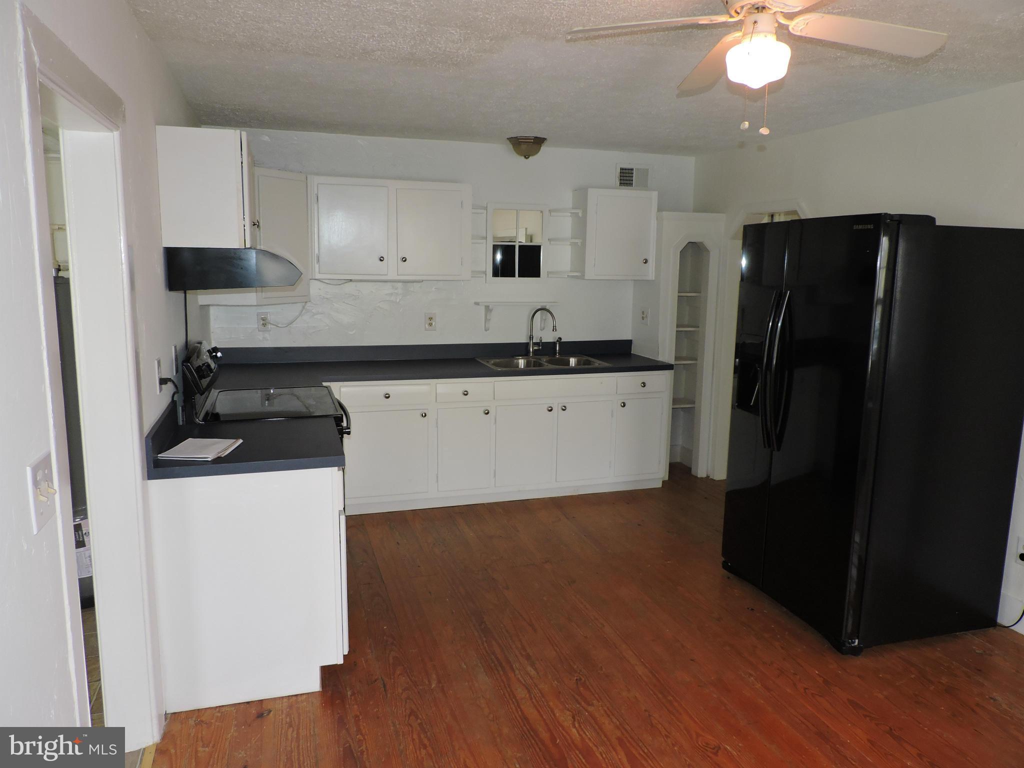 3975 Rectortown Road Marshall, VA 20115 - Photo 14 of 23 Kitchen
