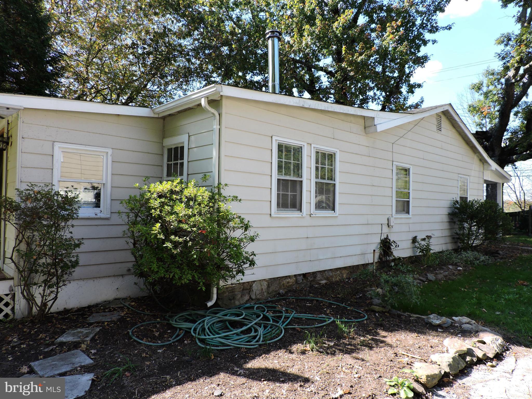 3975 Rectortown Road Marshall, VA 20115 - Photo 3 of 23 Exterior (General)
