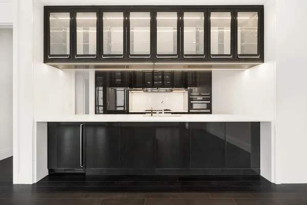 $19,000 | 200 East 95th Street, Unit 20C | Upper East Side