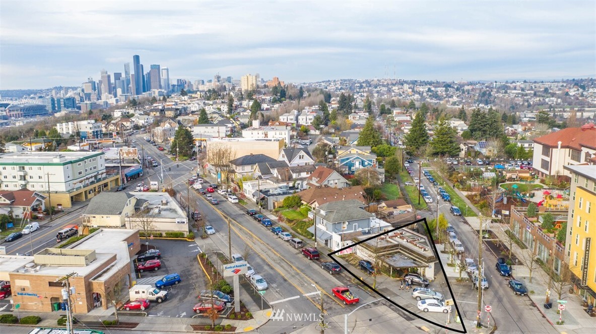 2552 Beacon Avenue South Seattle, WA 98144 - Photo 14 of 15