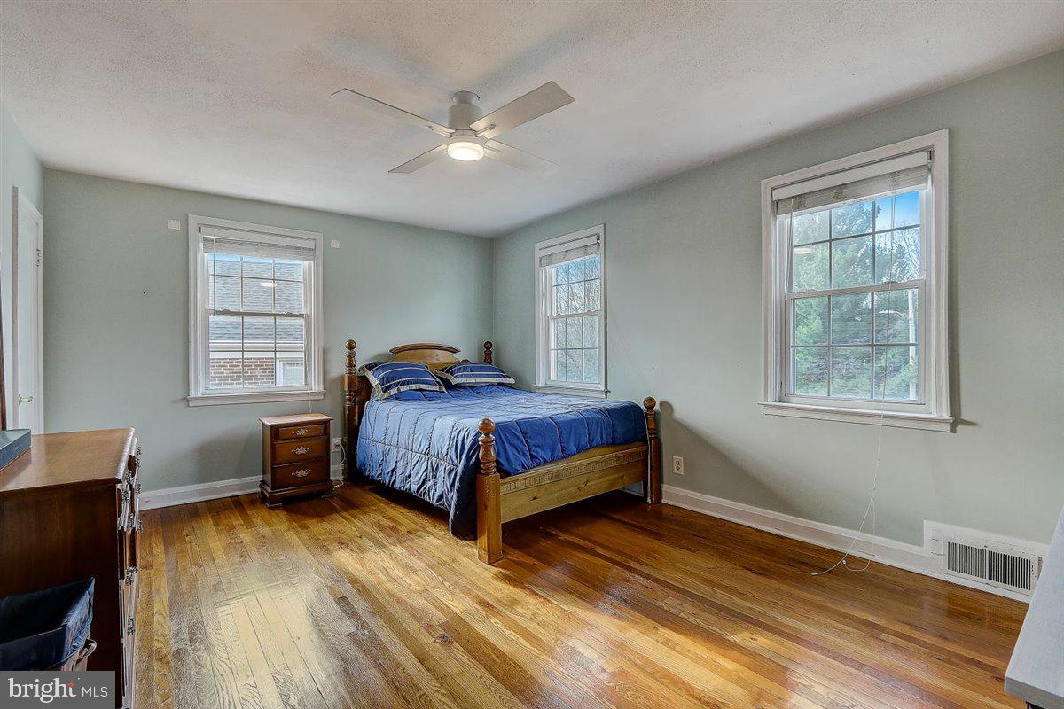 1822 Aberdeen Road Towson, MD 21286 - Photo 33 of 56