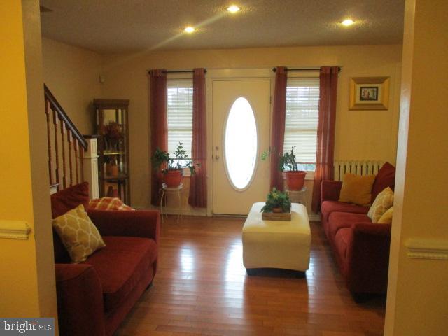 36 Golf Road Upper Darby, PA 19082 - Photo 5 of 17 Gallery Image 5