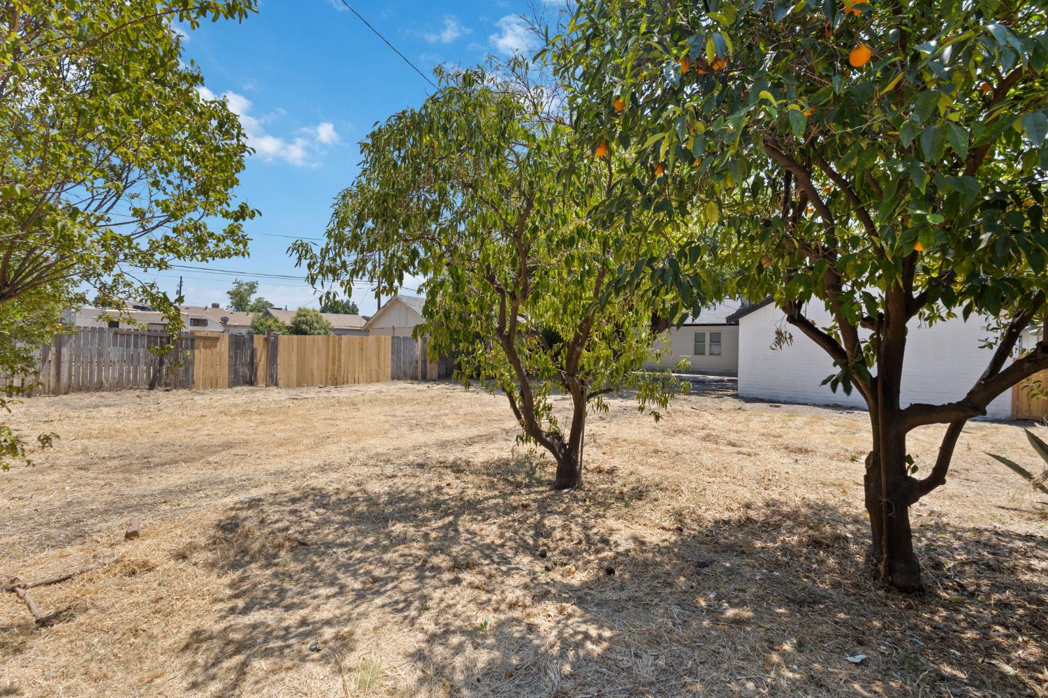 365 East Main Street Merced, CA 95340 - Photo 26 of 27