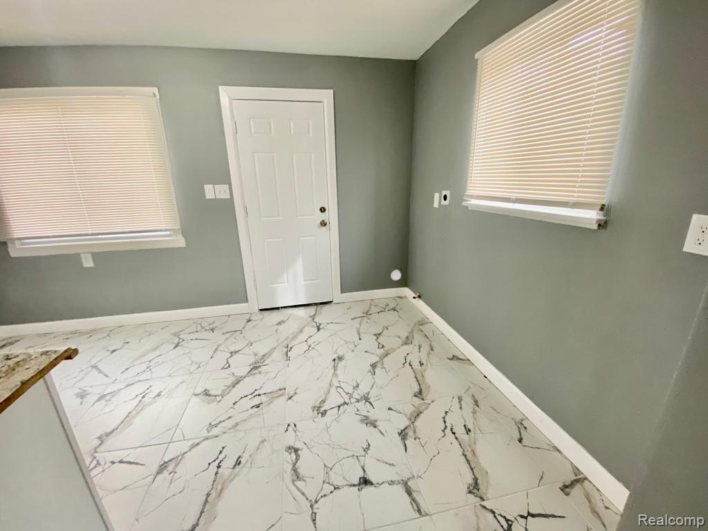 9145 Decatur Street Detroit, MI 48228 - Photo 18 of 21