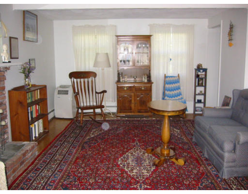 135 Liberty Square Road Boxborough, MA 01719 - Photo 9 of 11