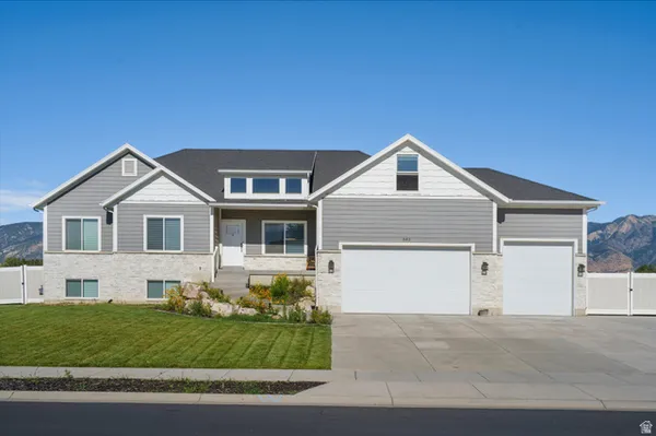 $725,000 | 582 South 1800th Street West, Ogden, UT 84404